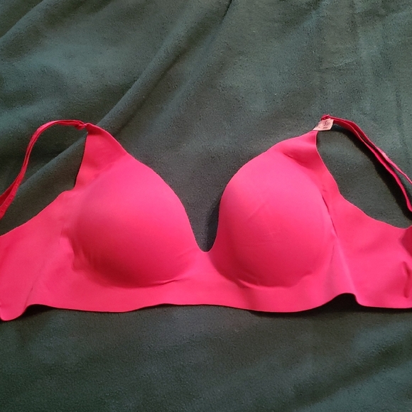 Victoria's Secret Hot Pink Wireless Pushup Bra - Picture 1 of 4
